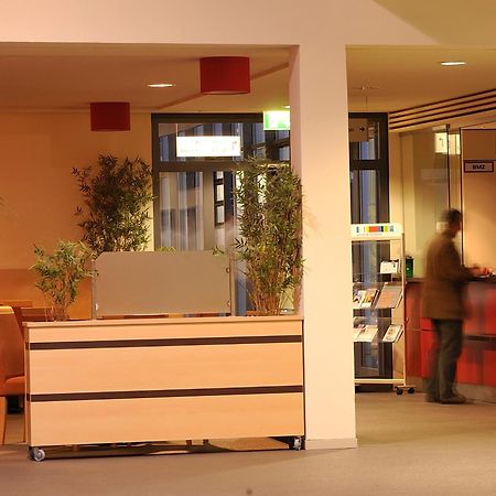 Sporthotel Borussia Duesseldorf Экстерьер фото