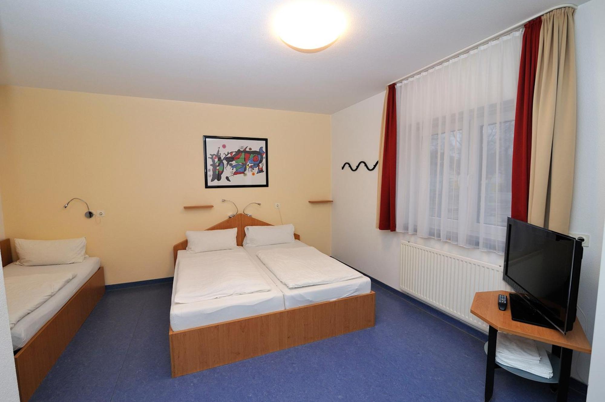Sporthotel Borussia Duesseldorf Экстерьер фото