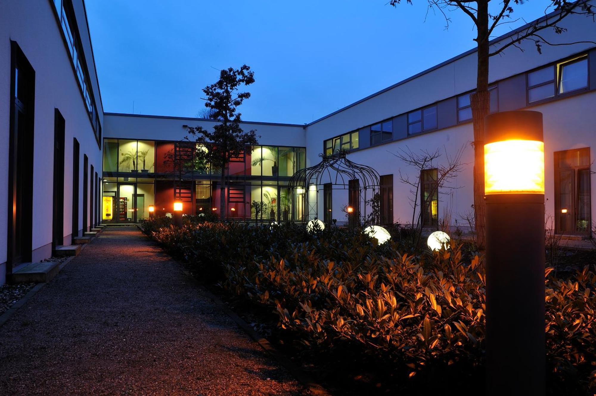 Sporthotel Borussia Duesseldorf Экстерьер фото
